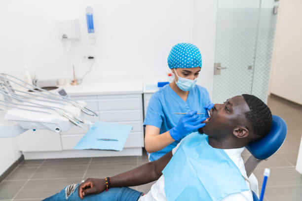 Best Emergency Cosmetic Dentistry (e.g., broken veneers) in Sunnyside, WA